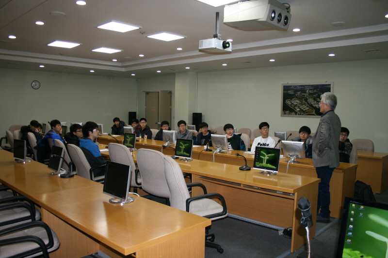 한해욱(전자과) 교수 우수발명포상 받아