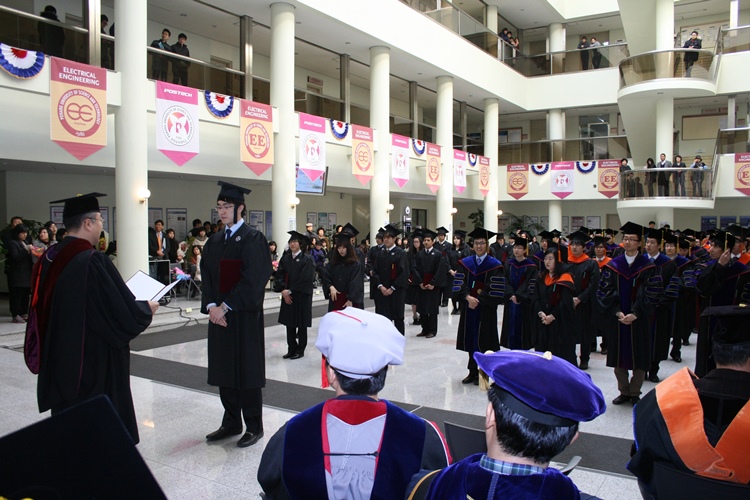 학과 학위기 전달식