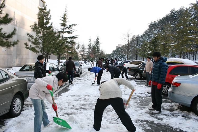 중국전자과학기술대 학술교류 재협정 및 교류협력 방안 논의